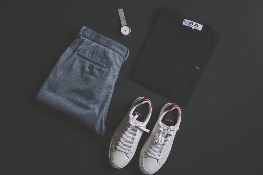 Photo Minimalist wardrobe
